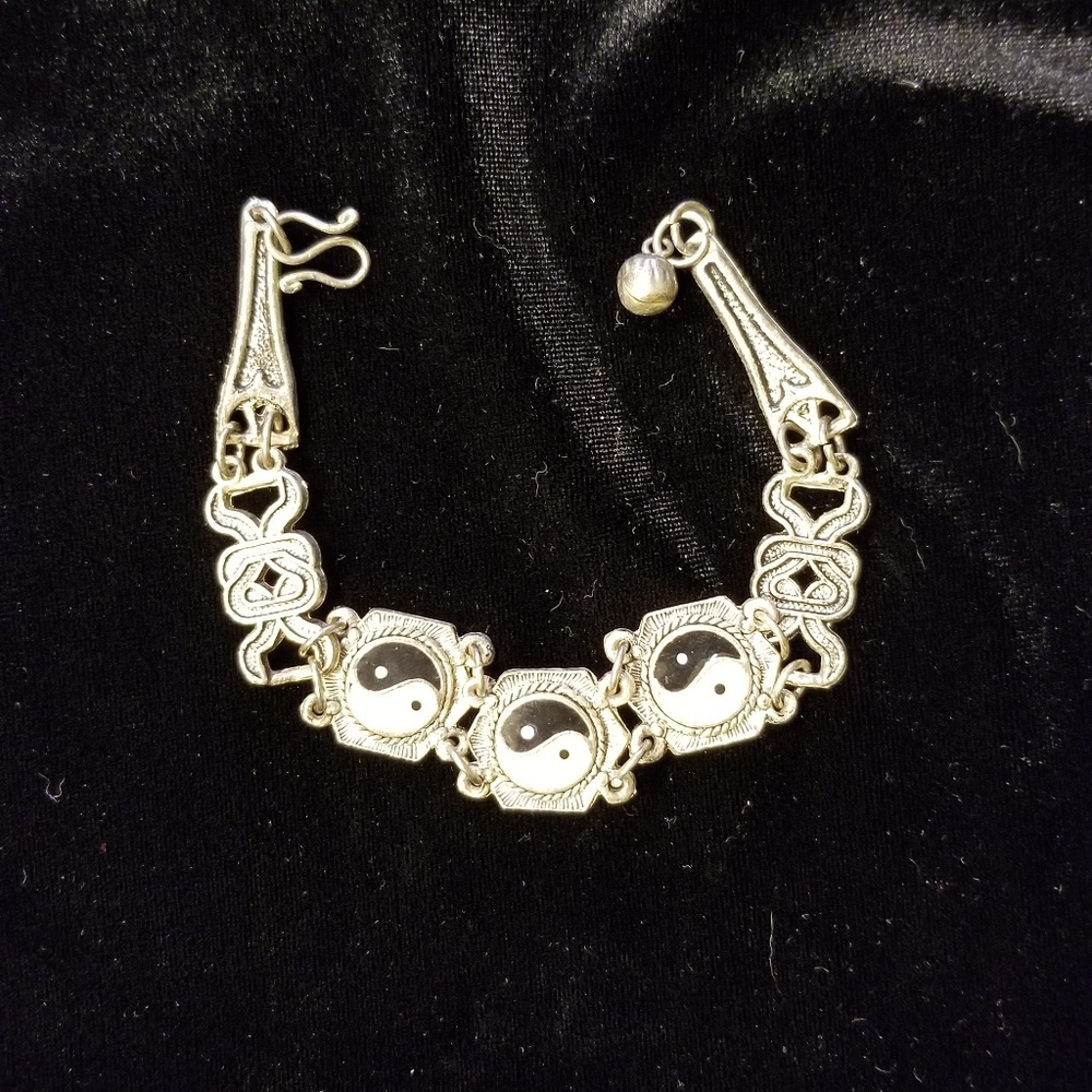 Ying yang bracelet.